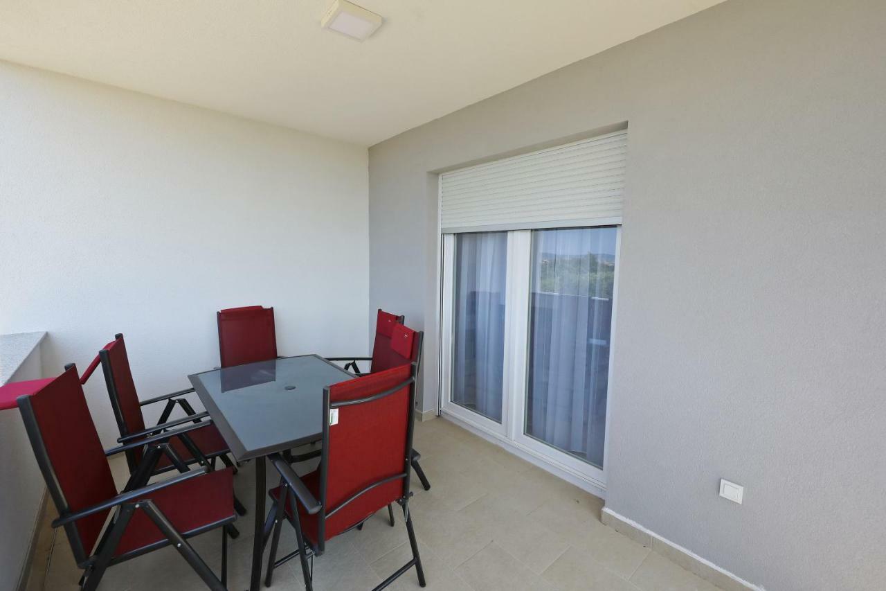 Apartmani Vlado Mitar Sukošan 外观 照片